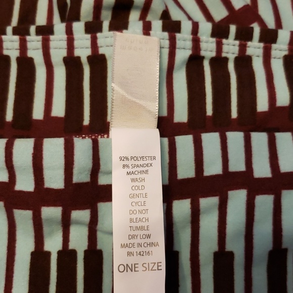 Lularoe Piano Key Leggings - Picture 3 of 3